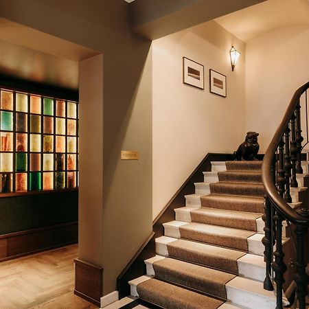 Boutique Hotel Chateau Royal برلين المظهر الخارجي الصورة The staircase
