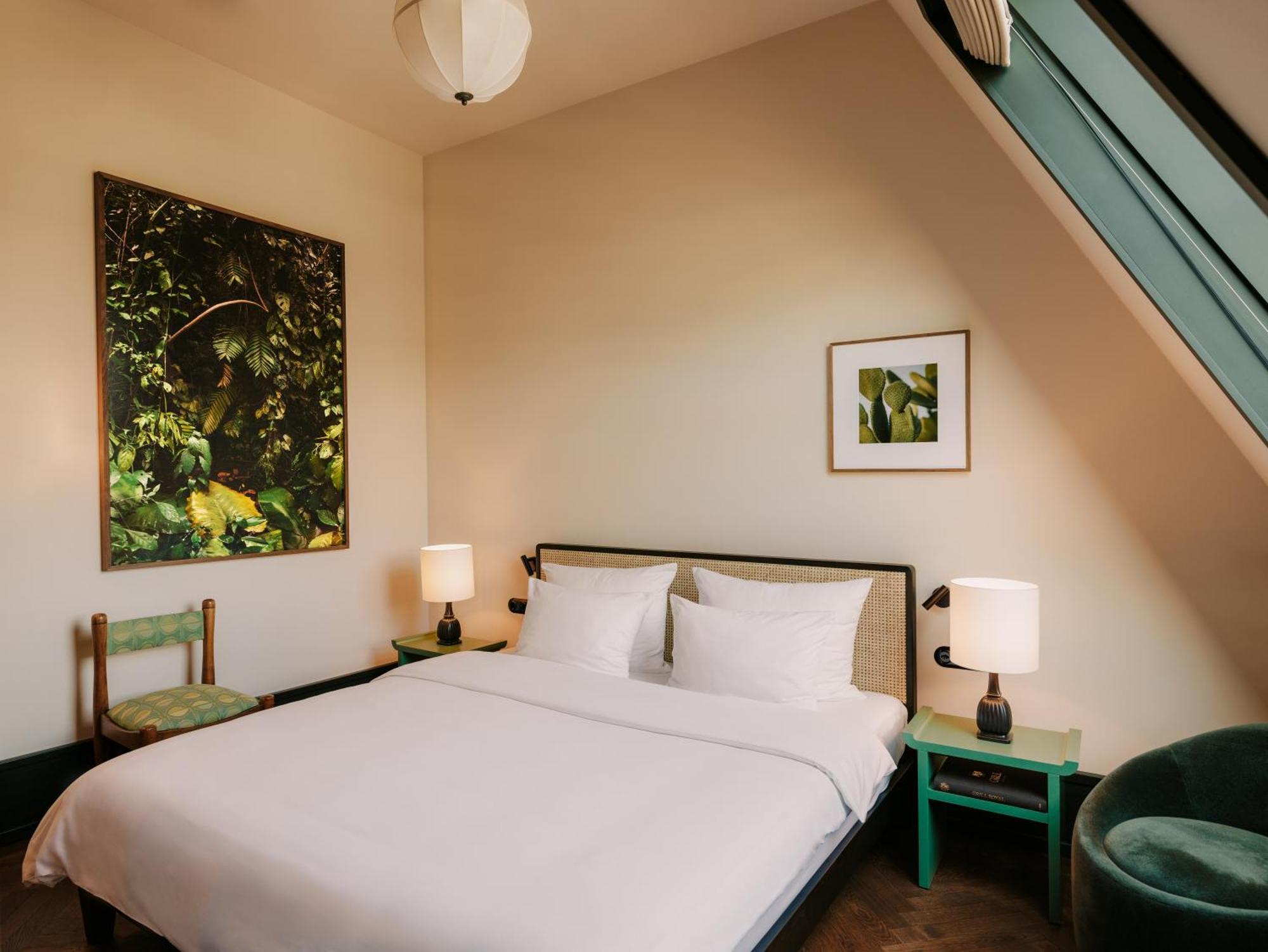 Boutique Hotel Chateau Royal برلين المظهر الخارجي الصورة A bedroom at the Standard East Village